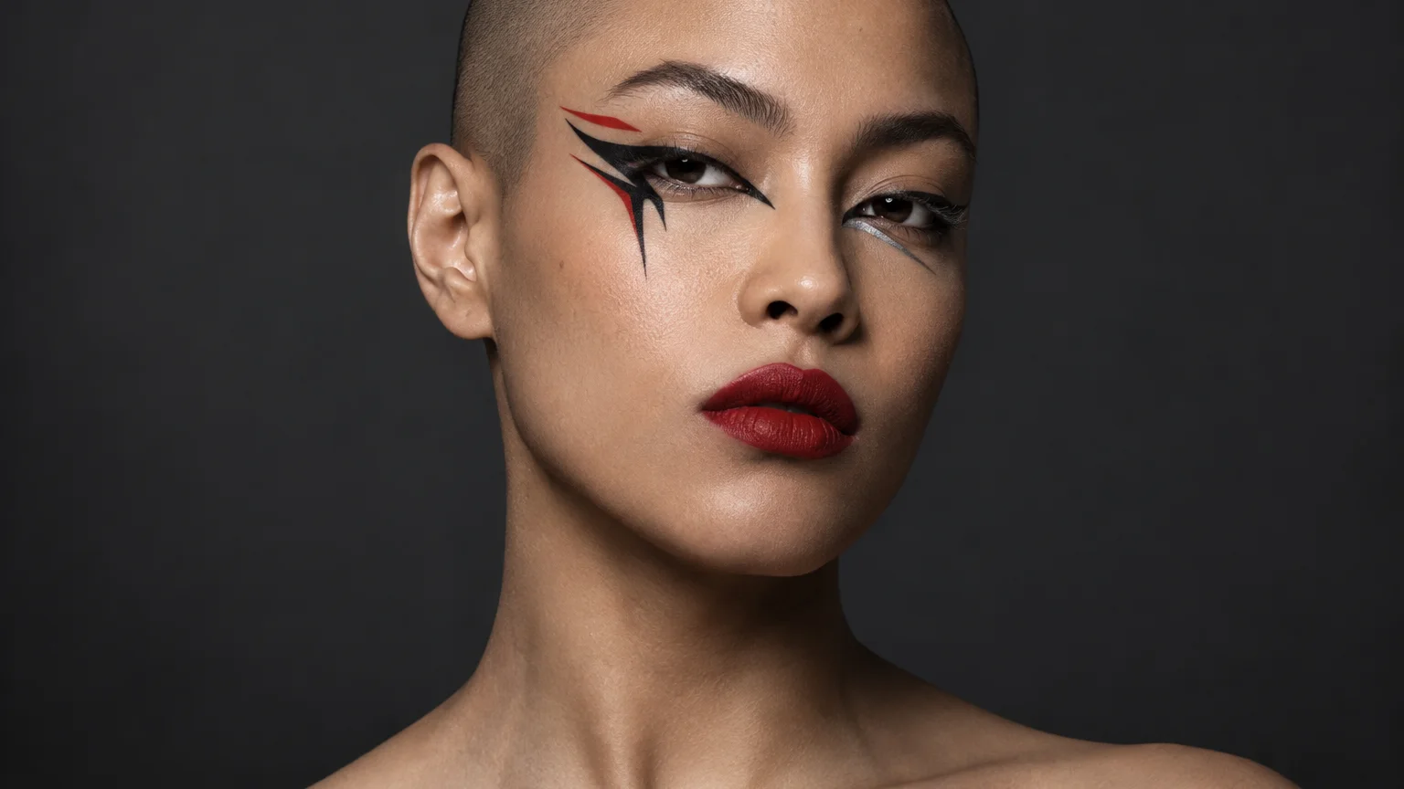 Graphic Black and Red